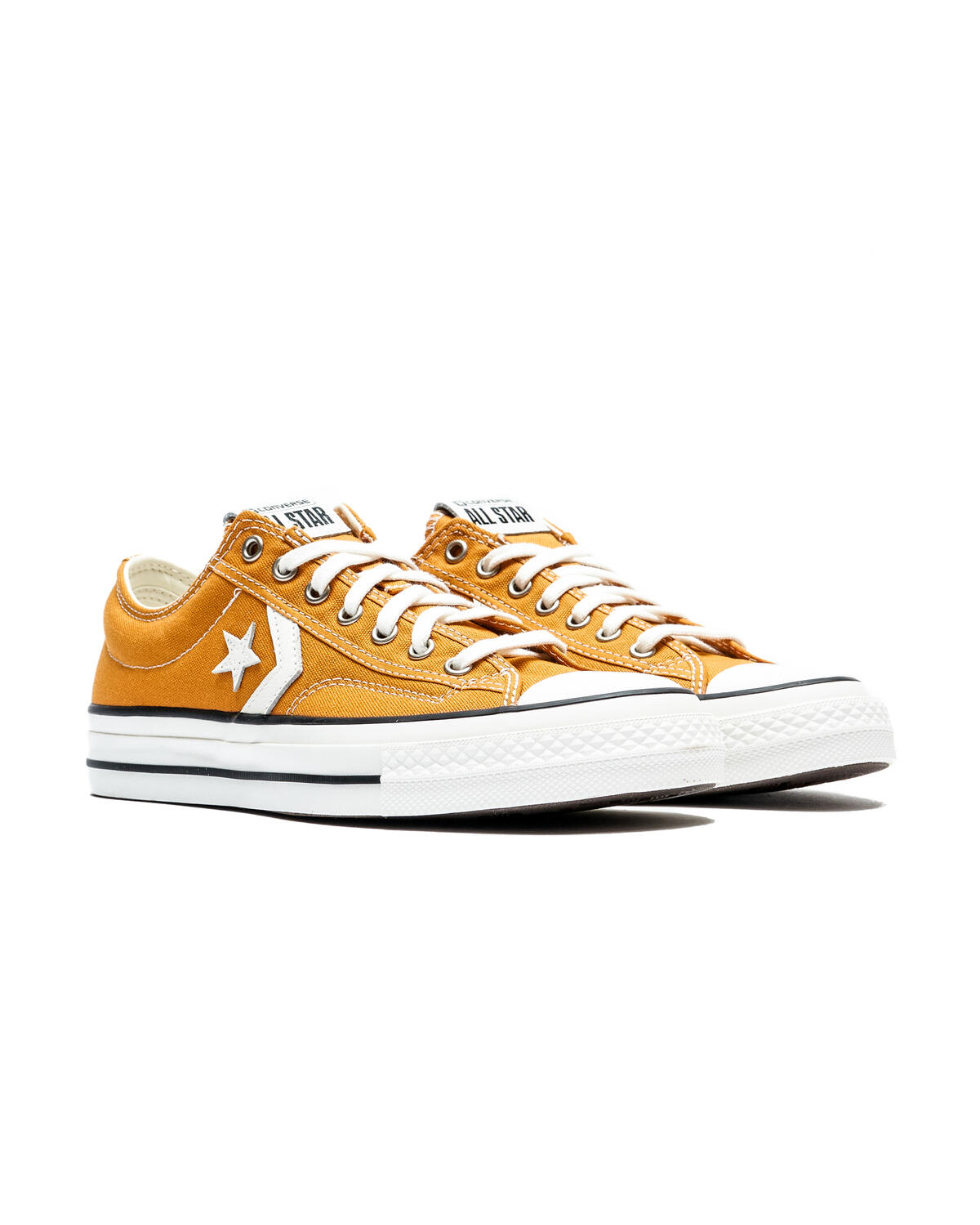 Converse star player on sale canvas